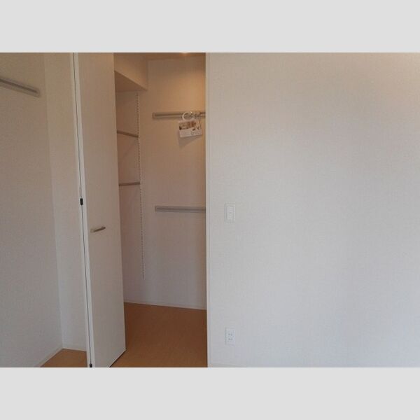 シエル エトワール　B203号室 収納