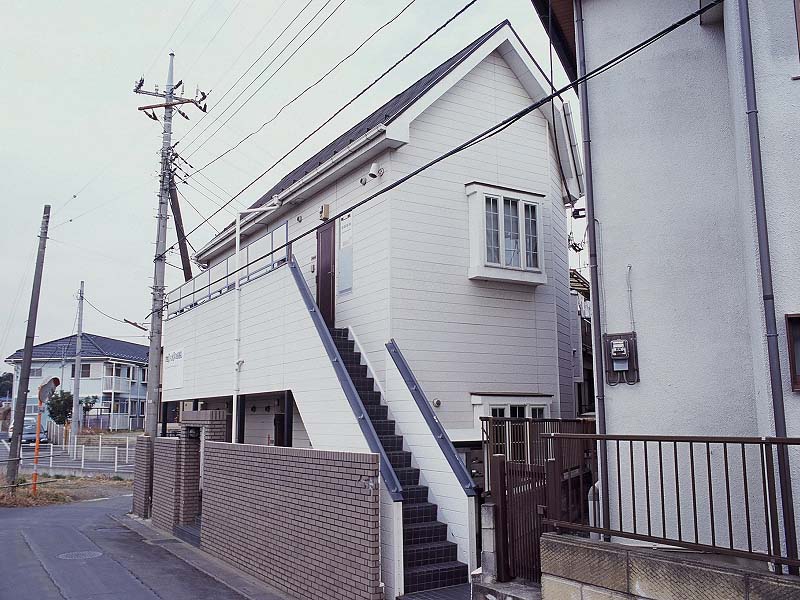 レオパレス東大宮第１２の外観画像