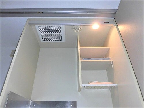 ライオンズプラザ新横浜9階 同建物別部屋の参考画像