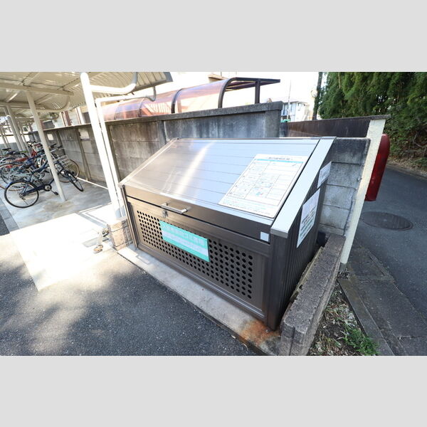 ベラ ヴィスタ ゴミ捨て場