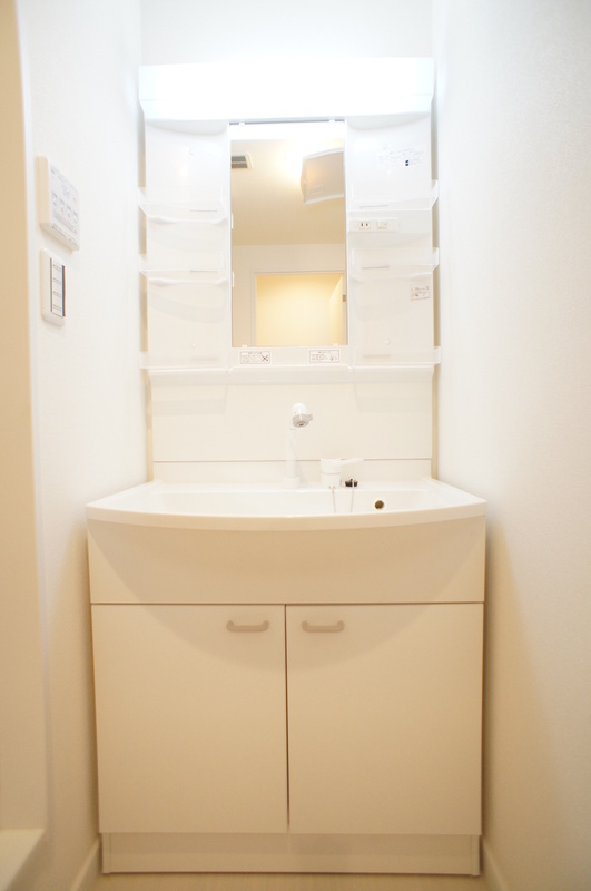 リブリ・旭ハイム 洗面