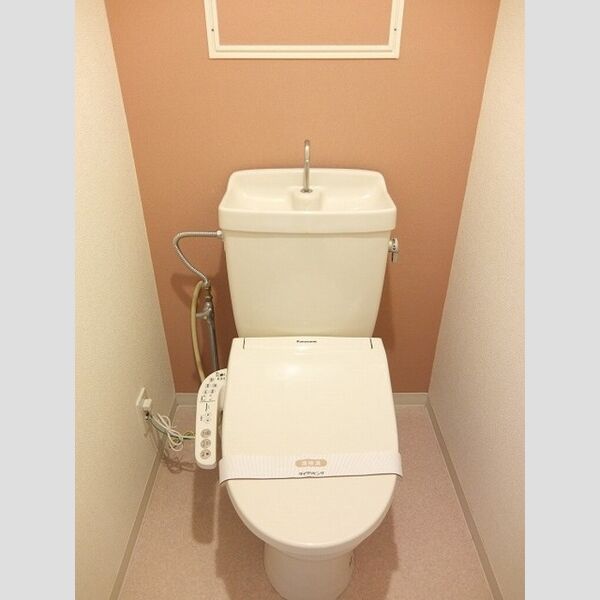 ハビテーションWADA306号室 トイレ