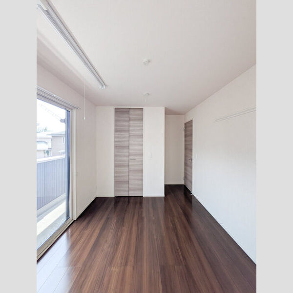 まほろば日進　SouthCourt 洋室6.6帖