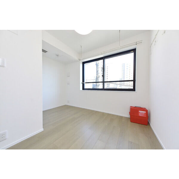 0403号室