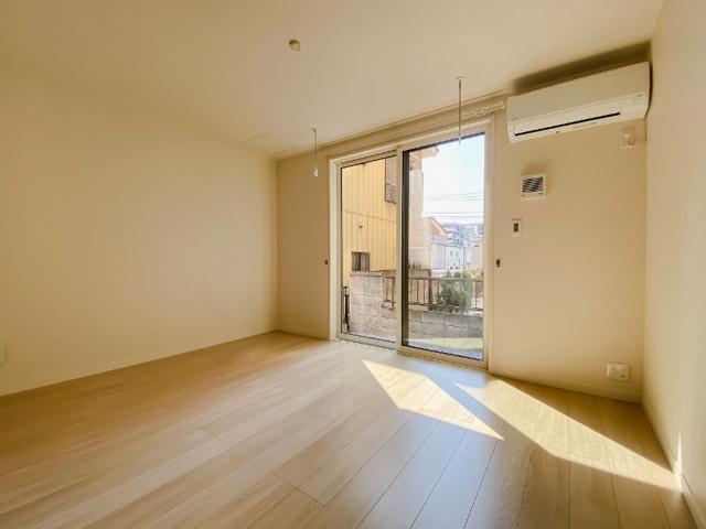 六実４丁目戸建て貸家 内観