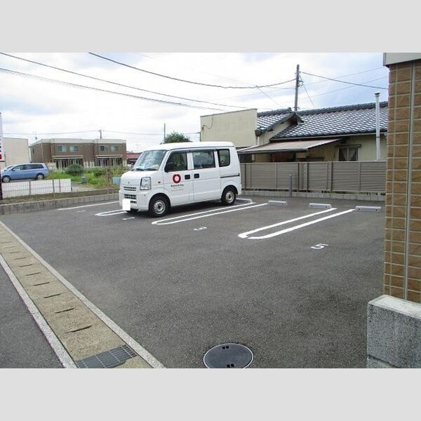 セレッソ 駐車場