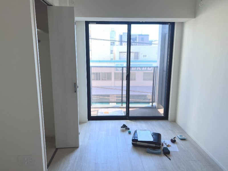 ドムス・スタイル森下4階 清掃前の室内です