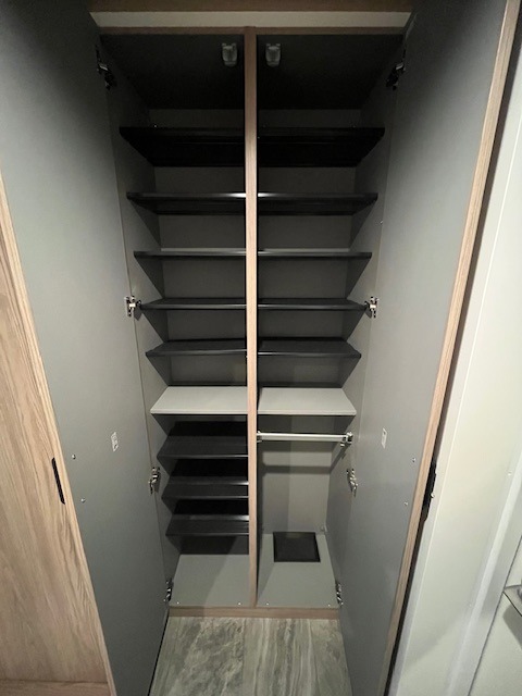 レジディア世田谷弦巻2階 収納