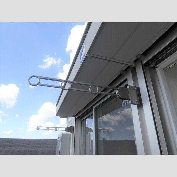 ベルクレスト301号室 物干し竿ホルダー