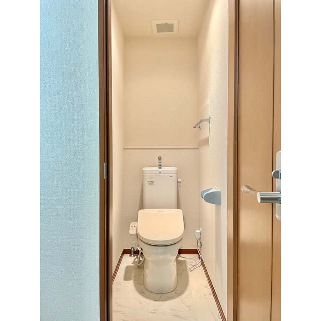 クラウンハイツⅠ105号室 ☆温水洗浄便座