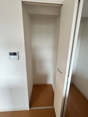 アリエさいたま新都心504号室 収納