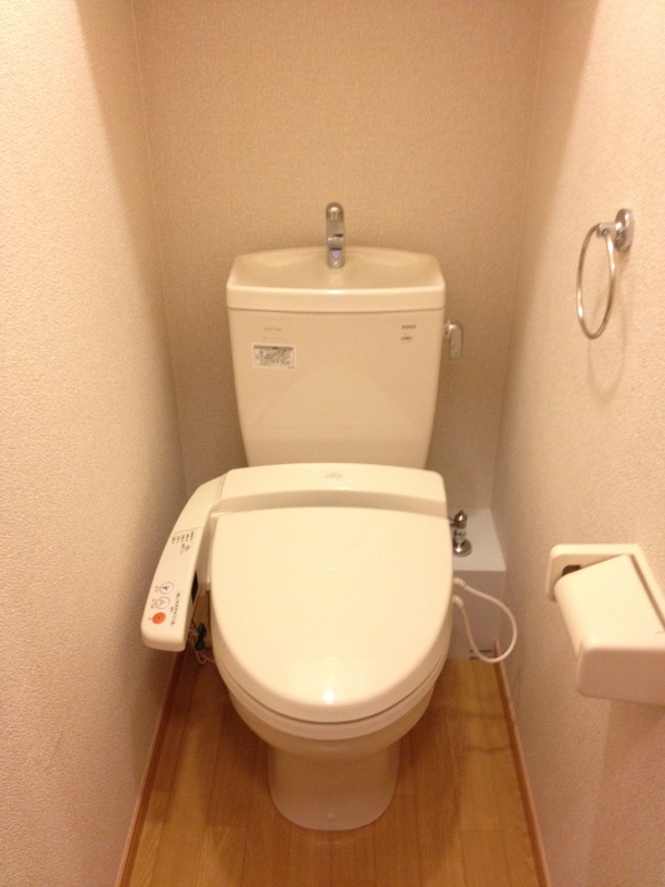 レオパレスブランドール　Ｈ203号室 バス・トイレ別のセパレートタイプ