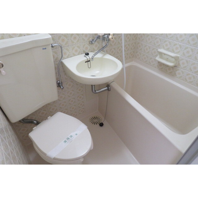 パールシティ中野2階 トイレバス洗面