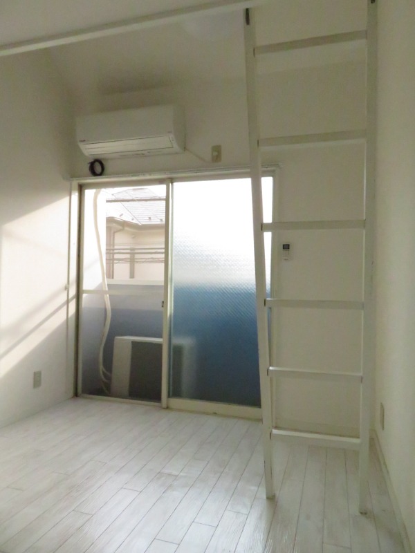 ライフピアウェイブ上高井戸2階 部屋その他