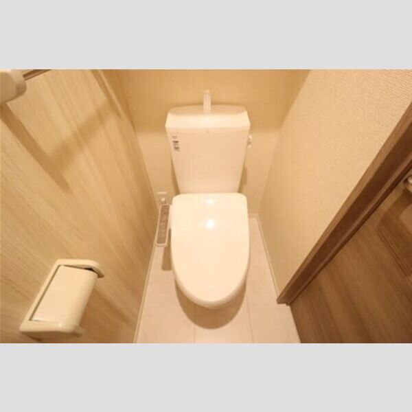 Noble Ferro　B棟203号室 温水洗浄暖房便座