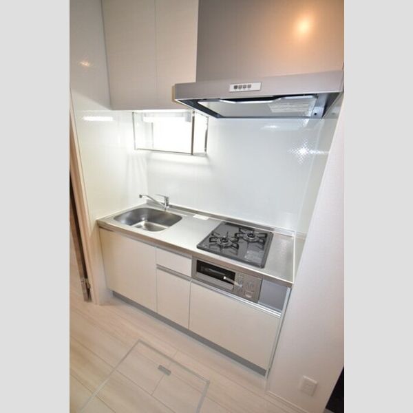 エスポワール ♪システムキッチン♪(工事中の写真になります。)