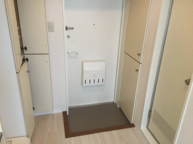 アーバンコア鹿野0203号室 玄関