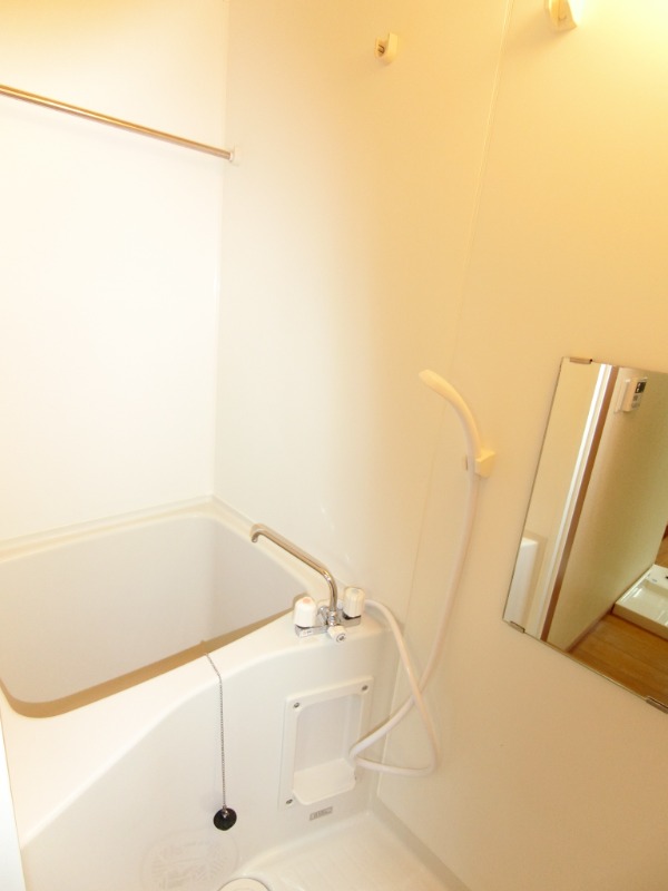 カサヴォラーレ2階 お風呂