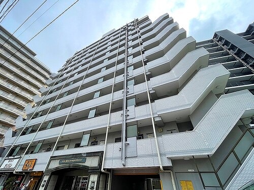 ライオンズプラザ川口本町の外観画像