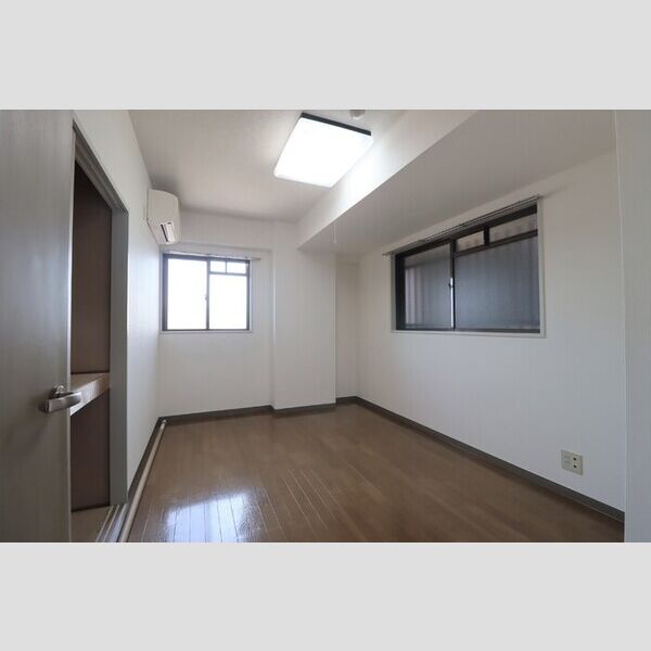 フリーダム光が丘Ⅱ402号室 同建物別部屋の参考画像