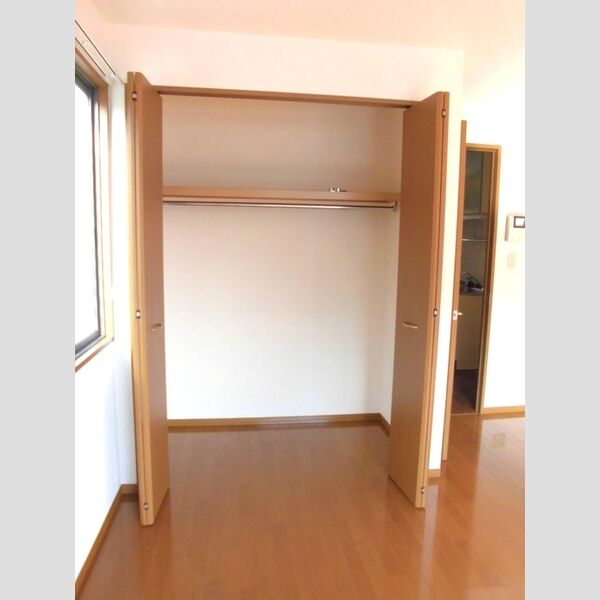 エスポワールMIYA クローゼット