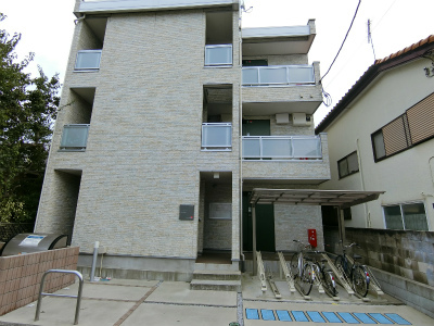 リブリ・Taurus エントランス