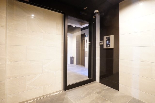 ＰＲＯＳＰＥＣＴ　ＫＡＧＵＲＡＺＡＫＡ3階 エントランス