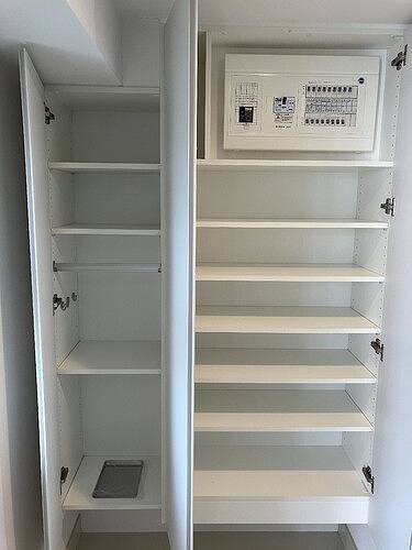 グレーシアパーク仲町台 玄関収納