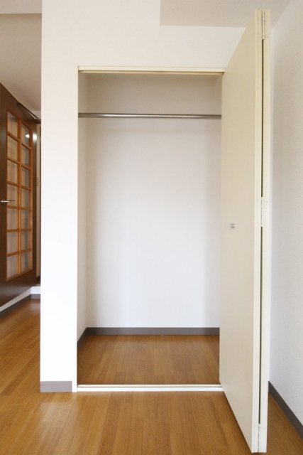 ヴィブレ梶ヶ谷2階 クローゼット