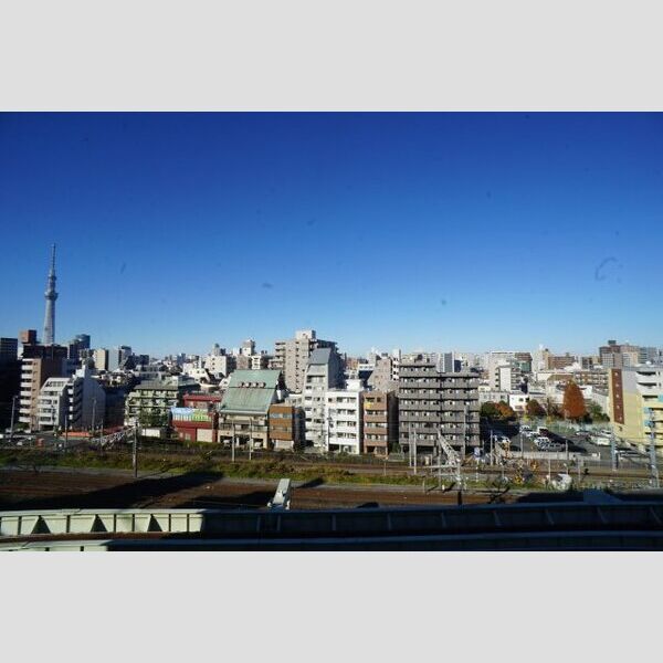 エスティメゾン亀戸808号室 バルコニーから東京スカイツリーが見えます♪