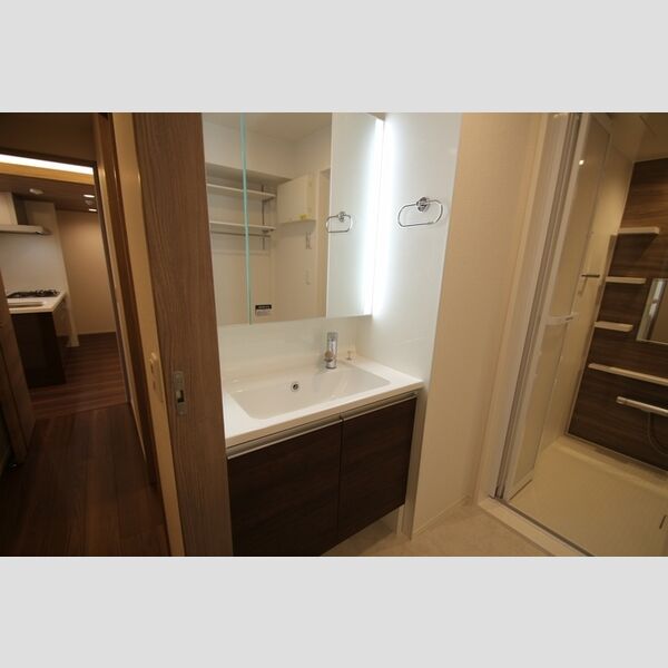 グラナーデ扇Ⅱ 洗面