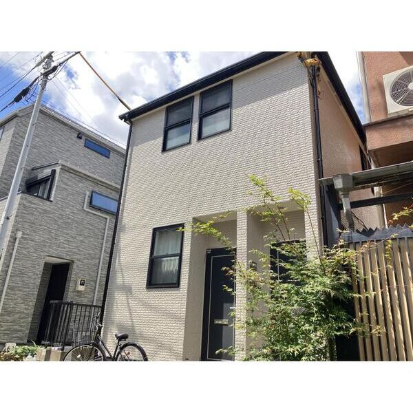 エステートいちい101号室 外観