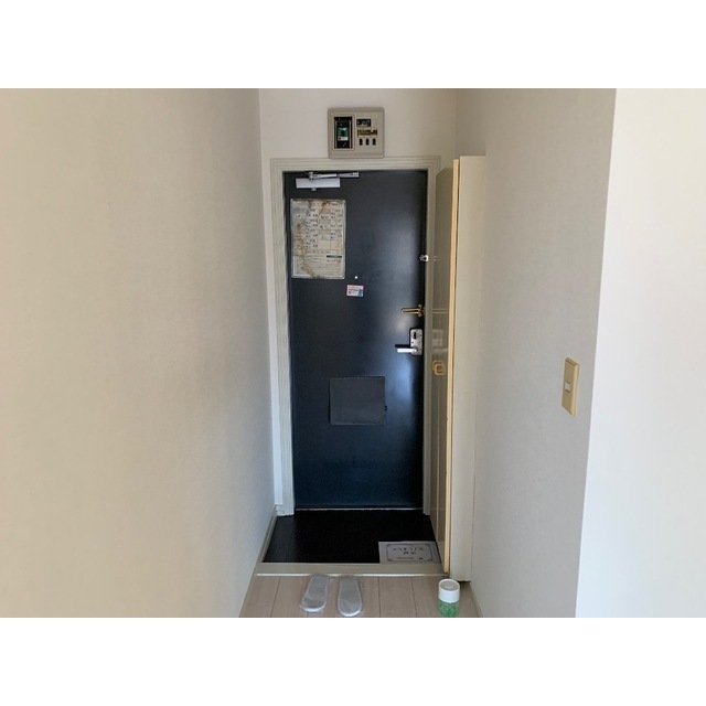 西川口第37レジデンス　旧レオパレス西川口第37203号室 玄関