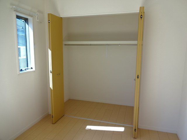 シャイン　ガーデン クローゼット