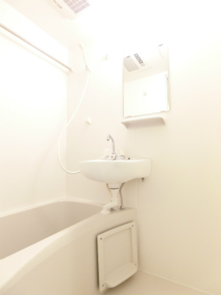 リブリ・K＆M1階 同建物別部屋の参考画像