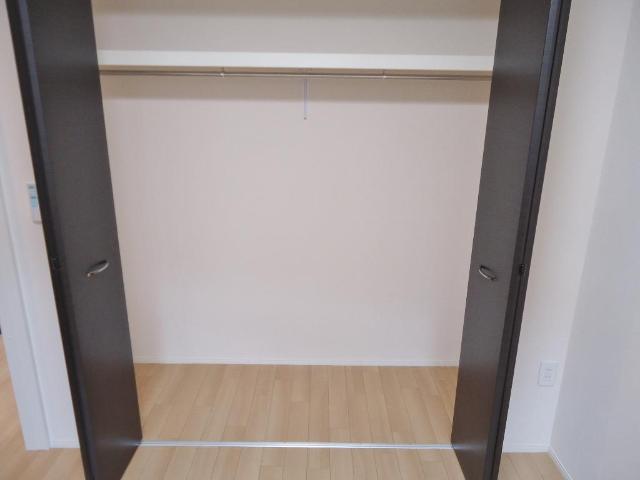 コート・ブリィス長津田 クローゼット