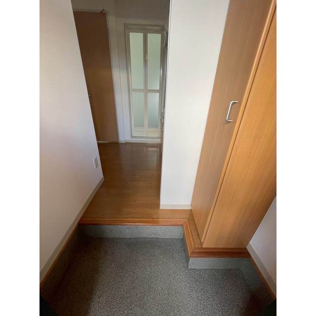 エスポワール本町 玄関