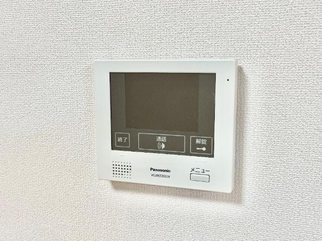 ネオブロッサム1005号室 カメラ付インターホン