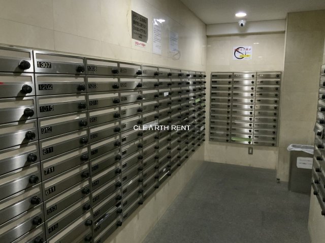 パレステュディオ新宿パークサイド14階 ☆メールボックス