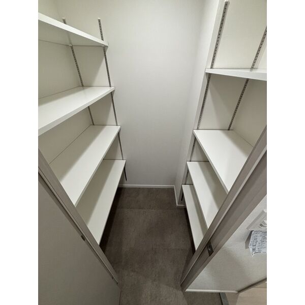 スプランディッド大島604号室 玄関