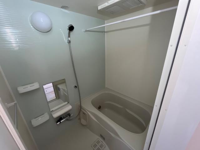 アモーレ　シンフォニア バス