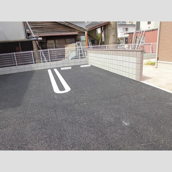 グラン ベル 駐車場