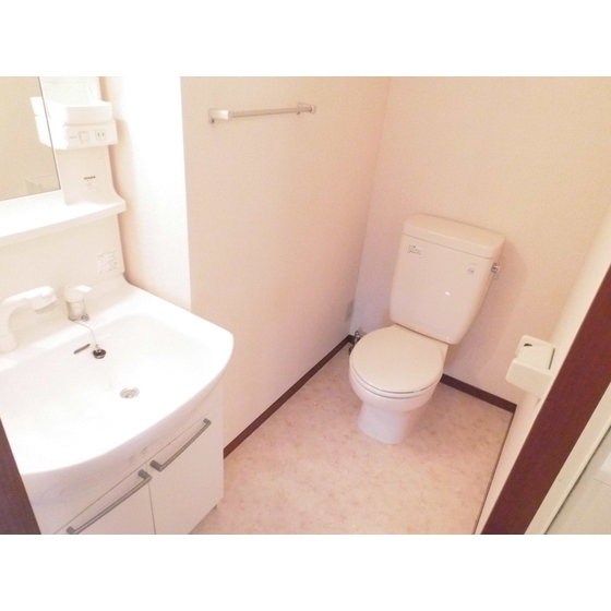 ラフィネ学芸大学 内観