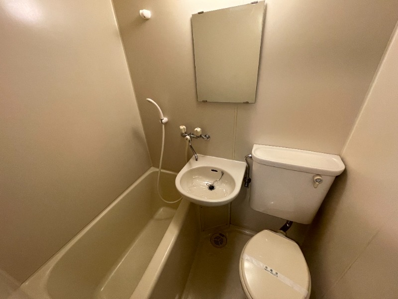 ドミール赤塚 バス