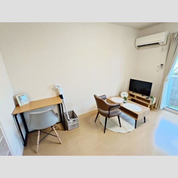 アニバーサリー LDK9.7帖(別角度)