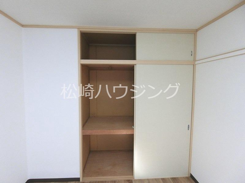 メゾン・ド・ファミール 収納