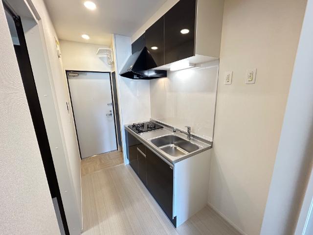 OceanCoastTsudanuma（オーシャンコーストツダヌマ）305号室 キッチン