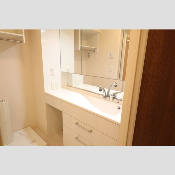 プラザ・デル・ソル 洗髪洗面化粧台