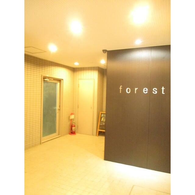 フォーレストビル8階 エントランス