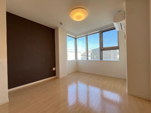 ワン・ヒル・ライブ リビング